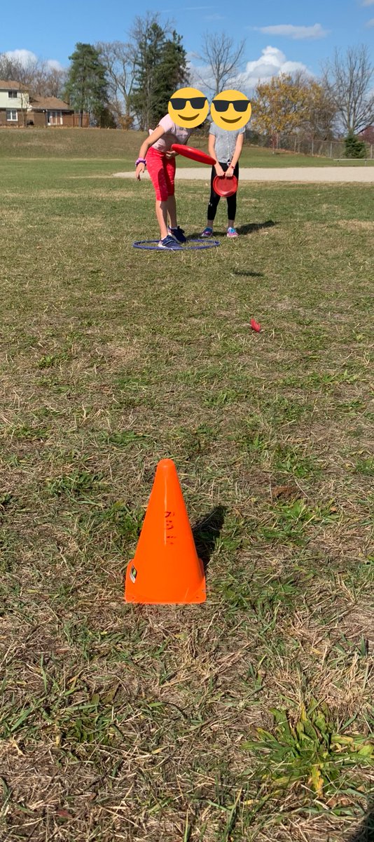 Mrs_McLeod4's tweet photo. When itβs above 20 degrees in October - you get outside for an extra long Physical Education class! @WCDSBhpe @StAgnesCES #keepingourdistance #targetgames https://t.co/RYrDWEHc23