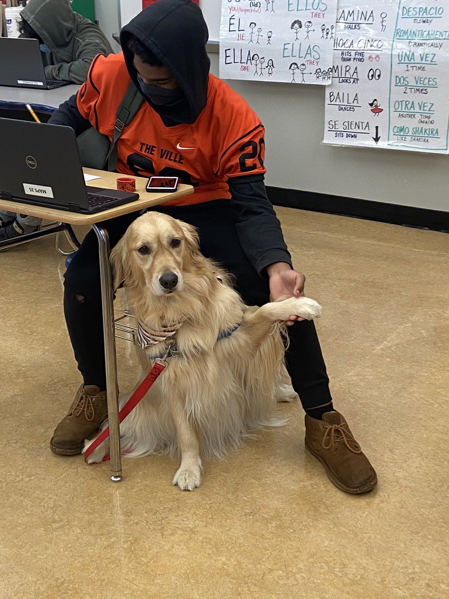 High fives for Fridays! <a href="/TanyaEMcDonald/">Dr. Tanya McDonald</a> <a href="/scotthade/">Scott E. Hade</a> <a href="/SHS_M_A_P_S/">Ville MAPS Program</a>