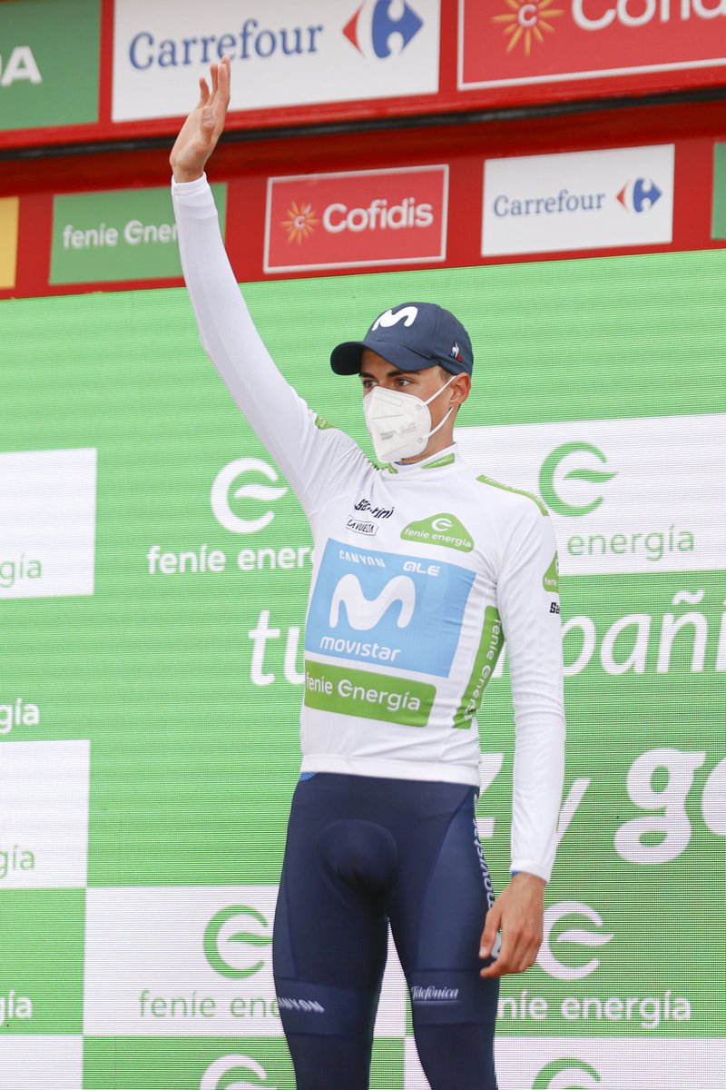 EnricMasNicolau's tweet photo. Etapa para sprinters hoy. En teoría tranquila, pero en practica con bastante tensión y nerviosismo, aunque no tanto viento. Llegué con el grupo principal, salvo y sano. Mañana volvemos a las montañas.

@lavuelta @Movistar_Team  📸  @charlylopezph / @PhotoGomezSport https://t.co/rdL6ahEb5f