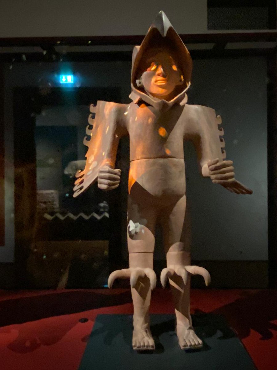 INAHmx's tweet photo. #AztecasEnEuropa #INAHEnMovimiento 🍃

La exposición "Aztecas" que se presenta en el Weltmuseum, de Viena, exhibe piezas selectas e ilustrativas —algunas inéditas para el público europeo—, que ayudan a comprender su significado y función cultural originales. #DiplomaciaCulturalMX https://t.co/LiSfcPvGho
