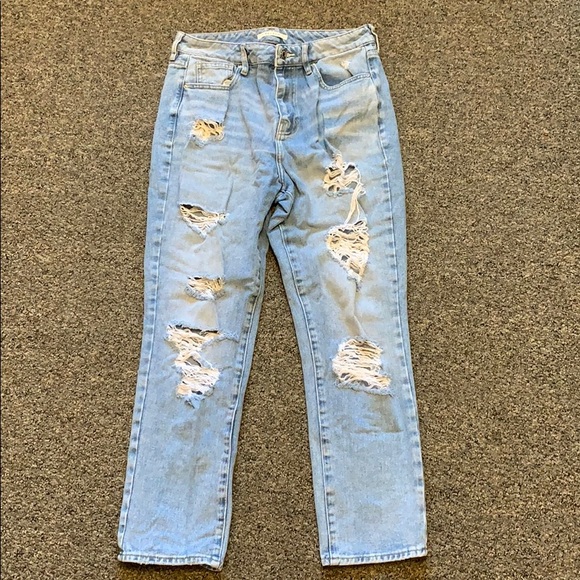 Posh6T's tweet photo. So good I had to share! Check out all the items I'm loving on @Poshmarkapp from @jacey_henderson #poshmark #fashion #style #shopmycloset #pacsun #californiacostumes: https://t.co/E4n93PS99z https://t.co/IQno4KZ2QK