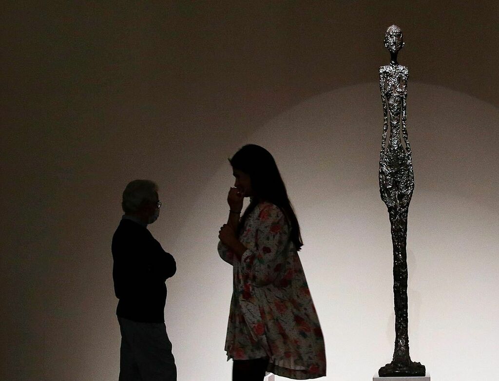 johnnyfoto's tweet photo. #albertogiacometti @sothebys @upi @canonusa https://t.co/TjiKoQ19er