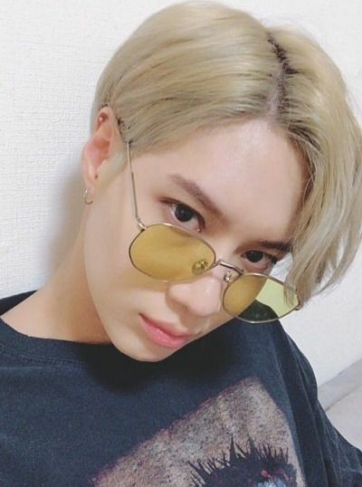 MlLANTWT's tweet photo. › › 爱 𝐌𝐈𝐋Á𝐍 ヾ❛ Hey, it’s 𝓜𝓮, new 𝒖𝒑𝒅𝒂𝒕𝒆 • # # 23 . 1O : #ICYTIME
En mi breve tiempo libre, he decidido escuchar 'Icy' y la verdad que me encantó, tiene un buen ritmo y por eso mismo me declaro #TeamICY. https://t.co/JKs4HQS6Ny