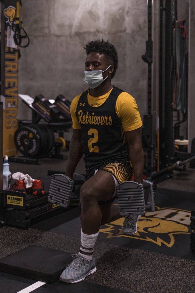 AEHoopsNews's tweet photo. #MaskUpAE 😷 #AEHoops https://t.co/uShgCGbqvO