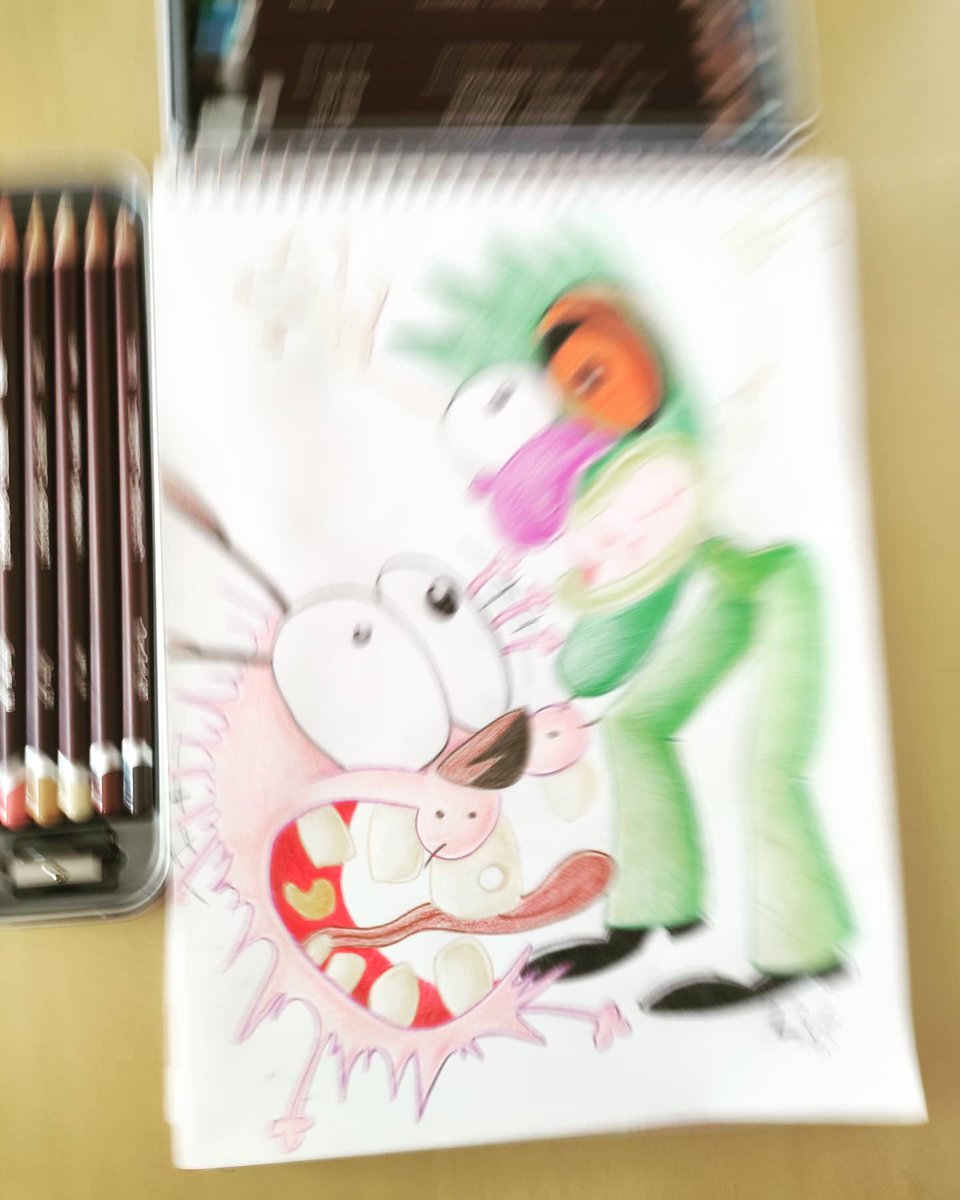 BmoLyk's tweet photo. "Stupid dog, you make me look bad!" 😠

#mestreilustrador #laquatober2020 #derwentpencils #desafiodesenho #drawingchallenge #challengeday22 #desafiodia22 #cartoonnetwork #couragethecowardlydog #coragemocaocovarde #eustacebagge #eustacioresmungao #cachorroidiota #oogaboogabooga https://t.co/b03pCb94dK