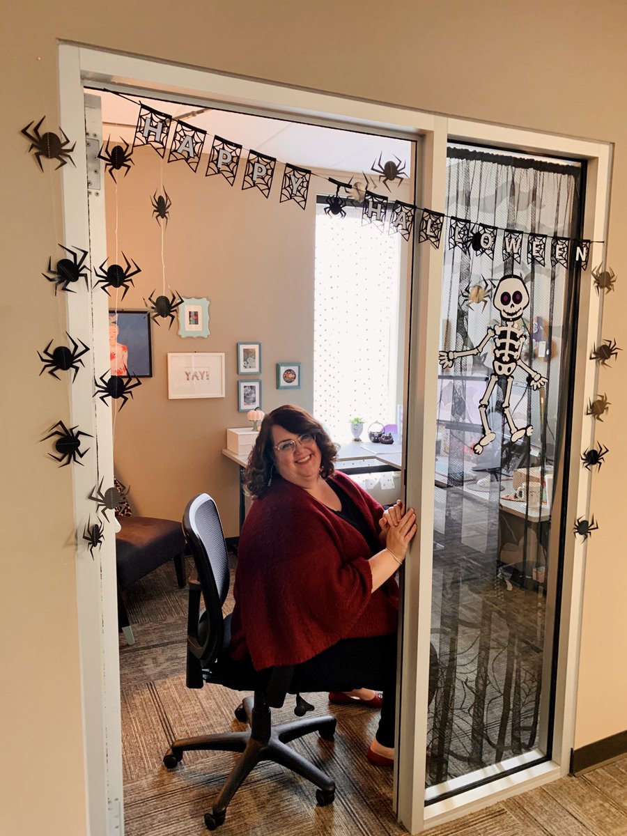 APSPayroll's tweet photo. We want YOUR FEEDBACK. How are you spreading fall cheer? Comment your photos and experiences below for a chance to win a gift card to our customer, @Frankβs Pizzeria πon us!
*Winner will be announced on October 30th!
#giveaway #fall #halloweengiveaway #fallcheer https://t.co/woNJCs3xTG