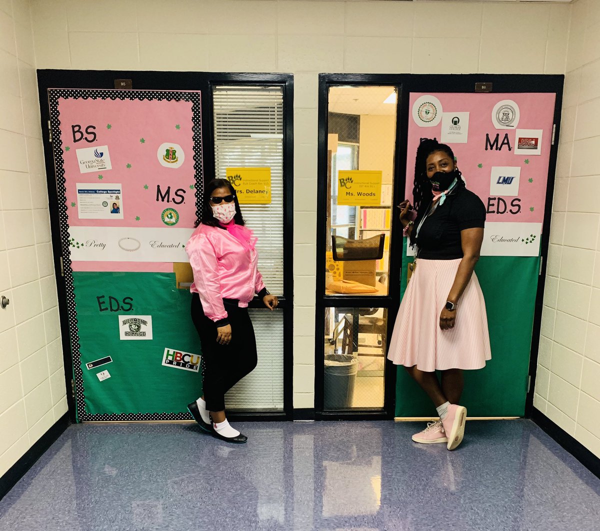 MrsDelaney101's tweet photo. Always a lady, but today I’m a “Pink Lady” for #BCMSThinkPinkWeek at @BearCreekMS! Our spirit for #BreastCancerAwarenessMonth is unmatched! Go pink or go home! 💗@BearCreek_PBIS @BCMSCheer_Dance https://t.co/BUGfOg36kv