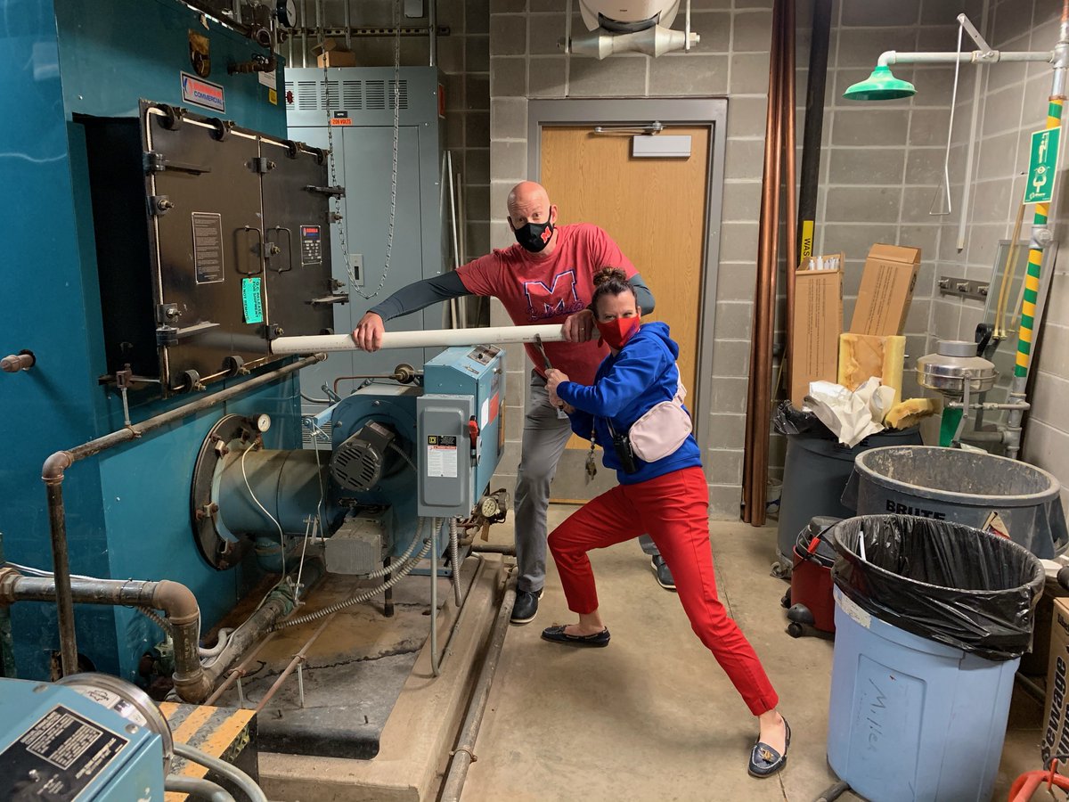 BRMillerMiddle's tweet photo. 🎧"We didn't start the boiler...but it's up and running and the heat is coming!" 🎹 Thanks @billyjoel for today's inspiration! Check out today's Family Miller Minute
https://t.co/qZlOVUD22a https://t.co/TQadO0Rn0r
