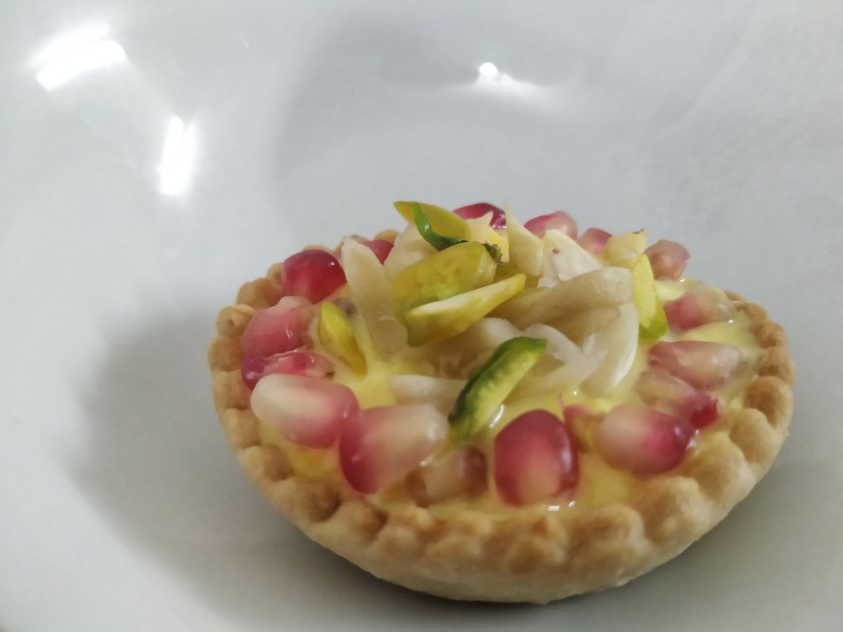 cookwithvidhi's tweet image. Yet another sweet "Rabdi Cup" to enjoy to start of festive seasons. 

Stay tuned for my Desserts Series coming soon on youtube with all these recipes.
youtube.com/c/CookWithVidhi

#sweets #rabdi #baked #bakedsweets #bakeddesserts #cookwithvidhi #indiansweets #Diwali2020 #Celebration