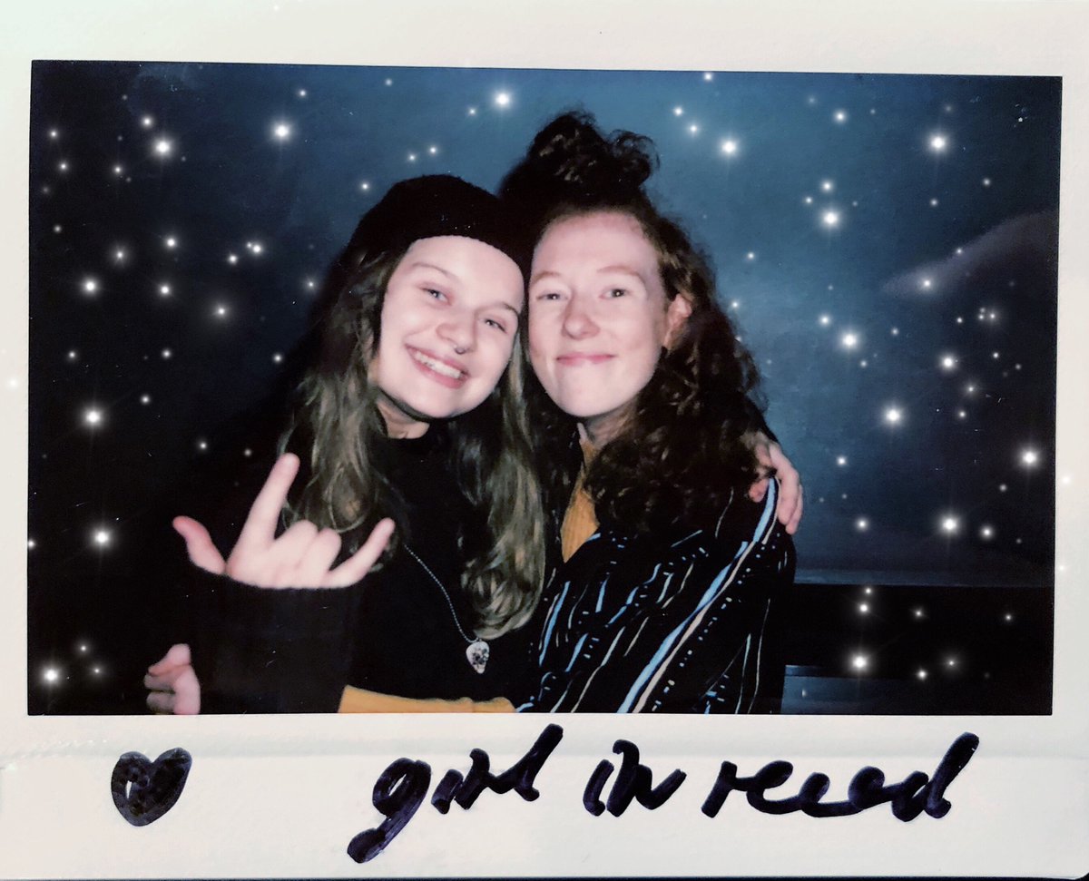 makeitgoquiet's tweet image. —memories painted with much brighter ink