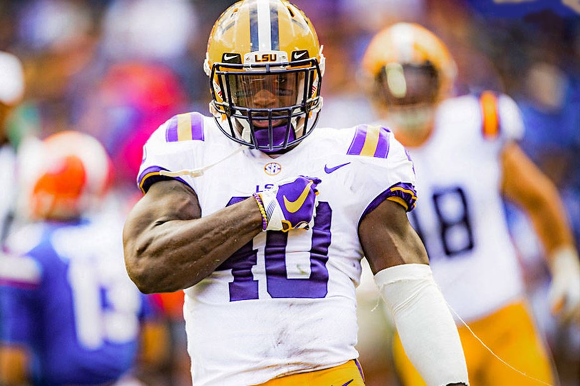 DevinWhite__40's tweet photo. Forever LSU 🐯 #NFLSU https://t.co/M1ff1MfR3Y