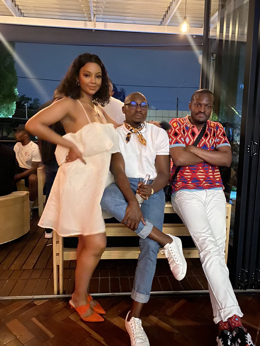 ShilungwaMhinga's tweet photo. Ya we vibing here 🍾 #WorkShop55  @mihlalii_n  @LadumaNgxokolo https://t.co/8yfAlWPSKN