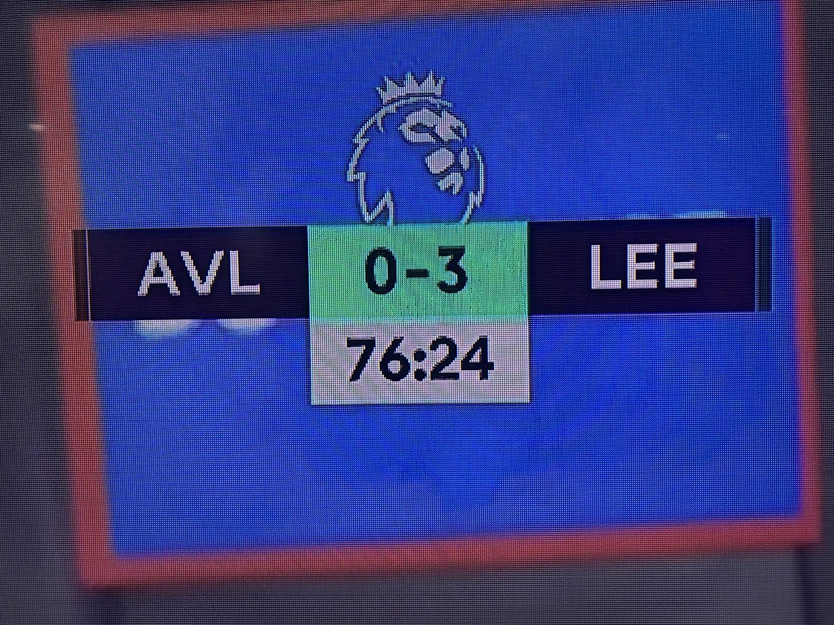 LucasRadebe's tweet image. Come on Leeds 🤍💙💛 we are Leeds!we are Leeds !we are Leeds we areeeee Leeds. Boys are on song. @LUFC #MOT🤍💙💛