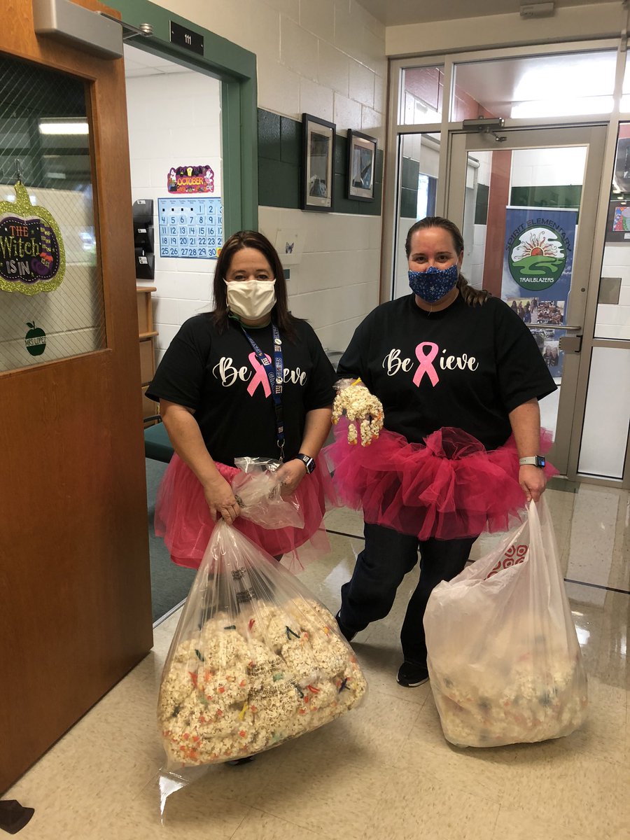 Special delivery! We are so thankful of all the helping hands <a href="/spiritbelieves/">Spirit Elementary</a> !We had to take the time to tell them how “spooktacular” they are! <a href="/carrieadevaney/">Carrie Devaney</a> <a href="/lowercaseT_2020/">Darlene Tufariello</a> <a href="/CLRichards1215/">Carol Richards</a>