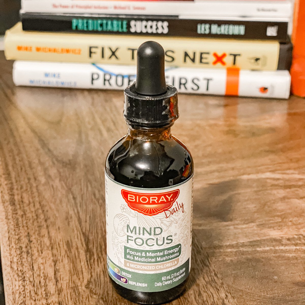 MacKidNampa's tweet photo. I am a mom. I am a business owner. I am a lifelong learner. I am a writer. I am a reader. All of these things need mental focus. BIORAY® Mind Focus is a safe and effective liquid herbal supplement just for this purpose.
#BIORAY #MKMeetUp #sponsor @biorayinc
#momhack #momlife https://t.co/Ci1EKqr8dh