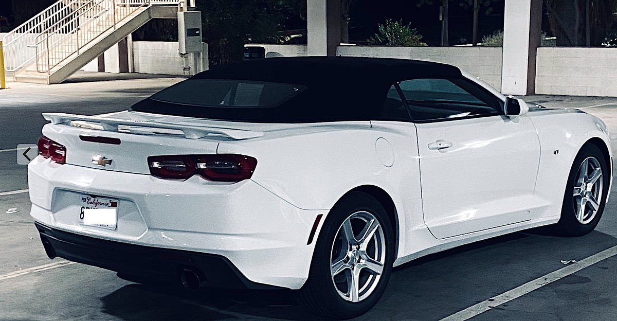 TravelZork's tweet photo. A plan, for @LasVegasUK 

✅ buy Evian, &amp; place in boot
✅ BA243 LHR-MEX #iFlyBA @British_Airways ✈️
✅ drive convertible 🚘 @ChevyCamaro to MEX
✅ meet at MEX 
✅ put @LasVegasUK in the boot
✅ drive to Vegas 🎰🎲🎲🍸🚬🍾🍹🍺 🥃 

#CountdownToCirca
#CircaLasVegas 
#CircaReveal https://t.co/MsSaSj0UWp