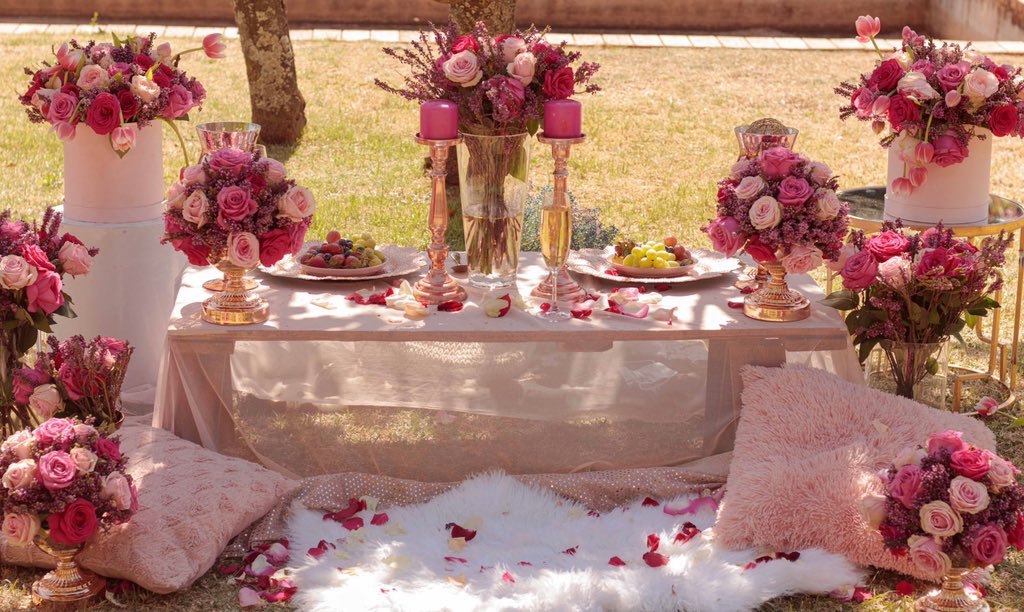 NdawonyeEvents's tweet photo. The color pink is thought to be a calming color associated with love, kindness, and femininity
🌸
To book your event please pop a whatsapp on (060) 693-4760
#GirlTalkZA #SmallBusiness #DayOfTheGirl #eventplanner #NatashaThahane #PinkIsHappiness #ThingsToDoInJHB #mommytalkza https://t.co/UZXb149R7E