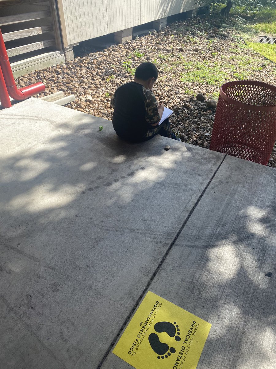 Proud teacher 👩‍🏫 moment. So a little story... this is one of my students and in science for the past weeks we have been learning about science and being a scientist and everything that revolves around it. Yesterday, he was observing the rocks. Today , he wrote the observations.