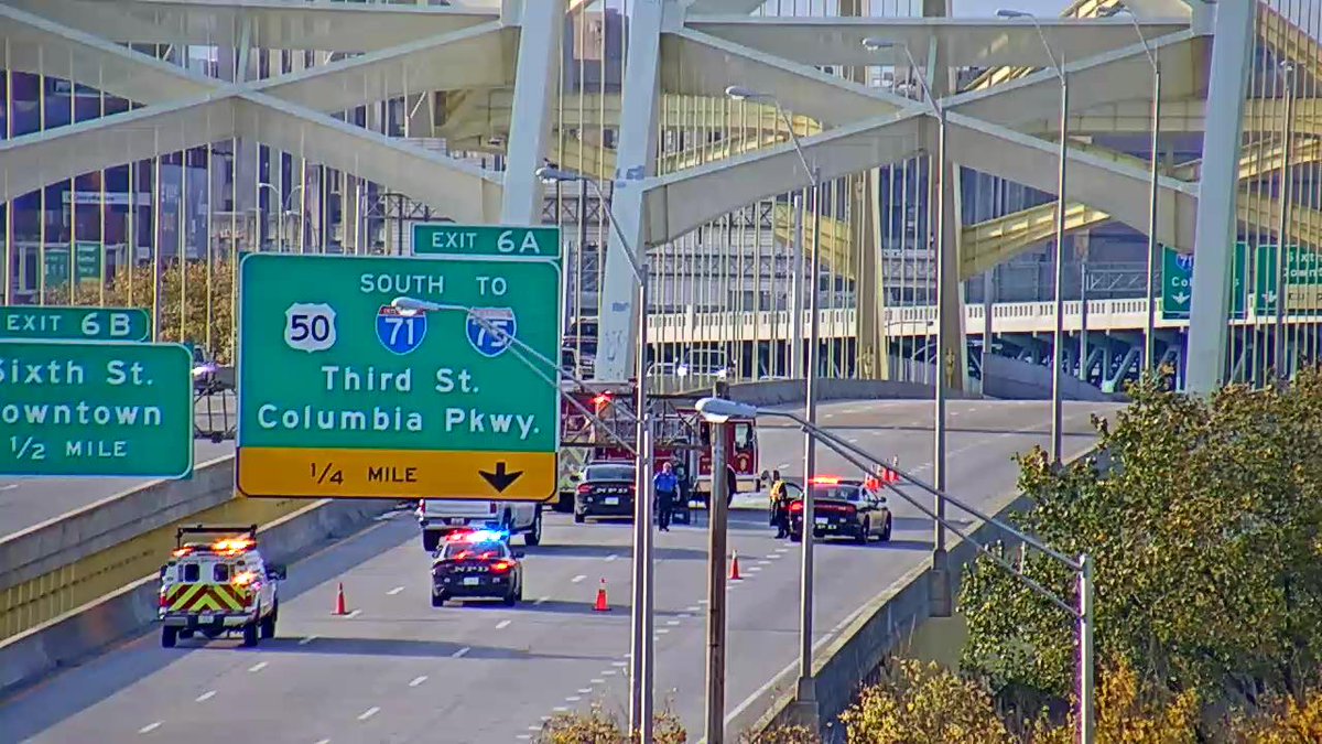Wcpo 9 On Twitter Traffic All Lanes Of Northbound I 471 Are Blocked At The Daniel Carter Beard Bridge For A Crash Find An Alternate Route Https T Co Uw95sse2qj Https T Co Edil5pdlum