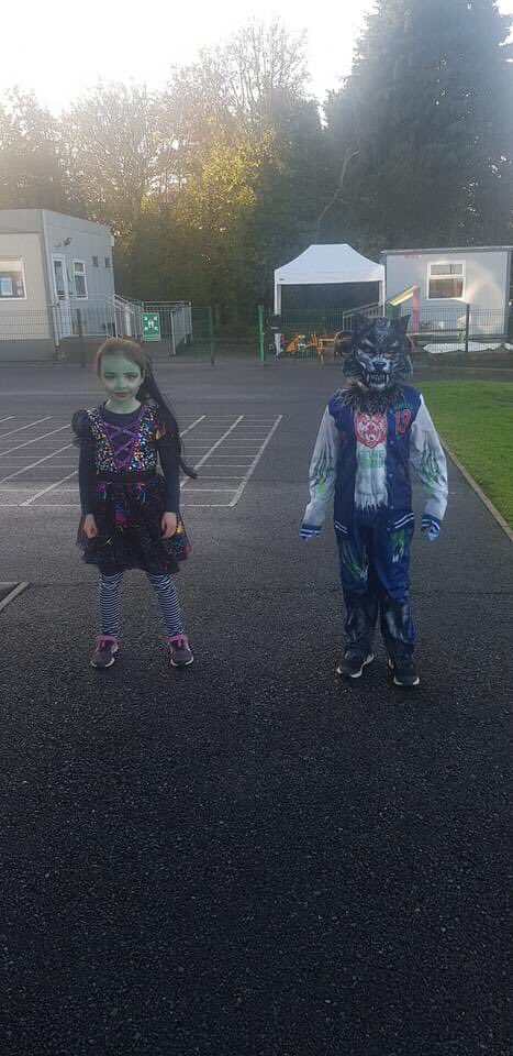 CorcaghanNS's tweet photo. We had a FANTASTIC day celebrating HALLOWEEN and doing our ACTIVE school dance🕺🏼💃Check out school Facebook page Scoil Mhichil Corcaghan to see us in ACTION 👻🎃 #greatdancing #FeelGoodFriday @ActiveFlag @thedailymile_ie https://t.co/Atmd2rWuAS