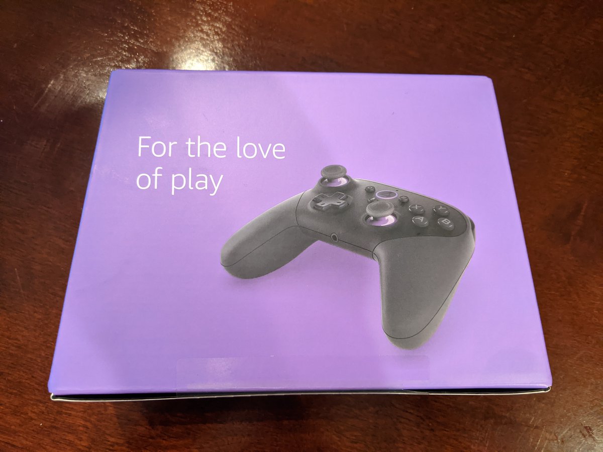 ProDadSkills's tweet photo. It has arrived! Love the packaging, love the feel of the @amazonluna controller and can't wait to try it out tonight! ...more pics in reply
#lunacontroller #amazonluna #CloudGaming https://t.co/z7W4clewVf