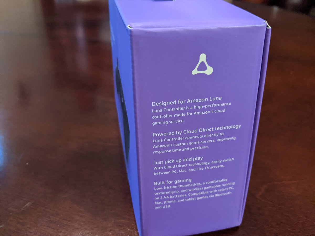 ProDadSkills's tweet photo. It has arrived! Love the packaging, love the feel of the @amazonluna controller and can't wait to try it out tonight! ...more pics in reply
#lunacontroller #amazonluna #CloudGaming https://t.co/z7W4clewVf