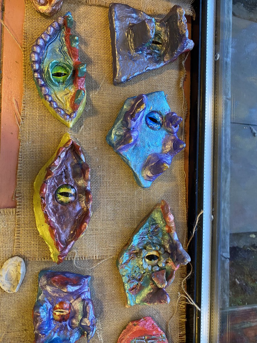 LyppardMissBird's tweet photo. What a great day to end our first half-term...finishing off our beautiful clay dragon eyes! Year 4 have worked super hard this term and created some amazing work. They have certainly earned a week off! Happy half-term everyone ☺️🐉 #dragonology @LyppardSchool https://t.co/C9kPvPZ3tv