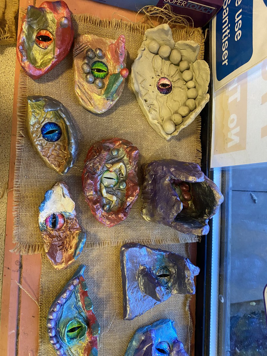LyppardMissBird's tweet photo. What a great day to end our first half-term...finishing off our beautiful clay dragon eyes! Year 4 have worked super hard this term and created some amazing work. They have certainly earned a week off! Happy half-term everyone ☺️🐉 #dragonology @LyppardSchool https://t.co/C9kPvPZ3tv