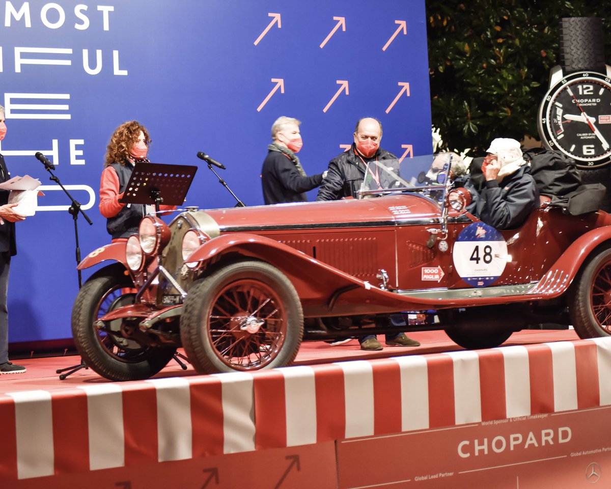 millemiglialive's tweet photo. The Capital welcomes the first arriving crews: tired but excited to experience this special edition of the most beautiful race in the world. Have a good night drivers, tomorrow another adventure awaits you along the Italian roads! #1000miglia #1000miglia2020 https://t.co/3zFzo1EnAt