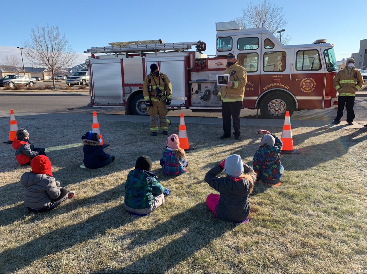 lindsmor's tweet photo. Thank you @IAFF181 for visiting the @StGabriel_RCSD Kinders today. They were so excited!! @RCSD_No81 https://t.co/j5kqQU1VZ6