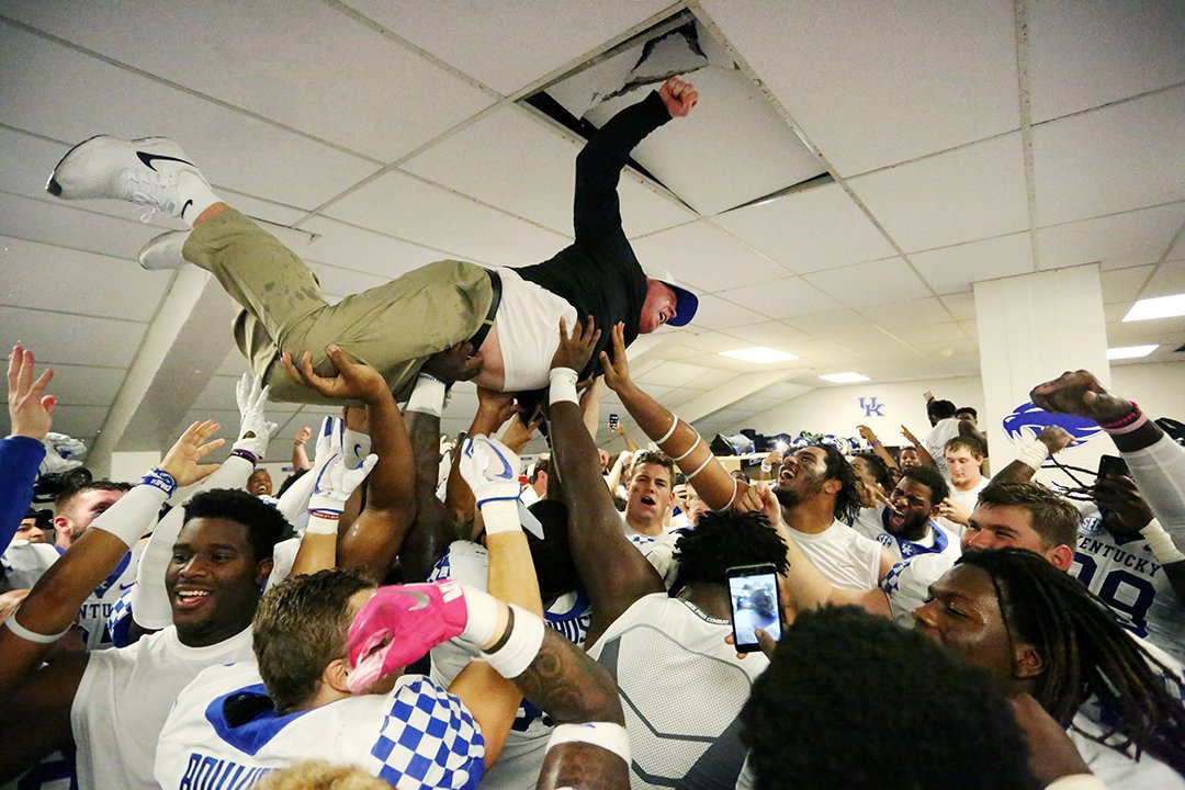 KSR: The Last Time Kentucky Traveled to Missouri is my Favorite UK Football Experience https://t.co/BWhYw7njRO https://t.co/Mh0O9MJWdF
