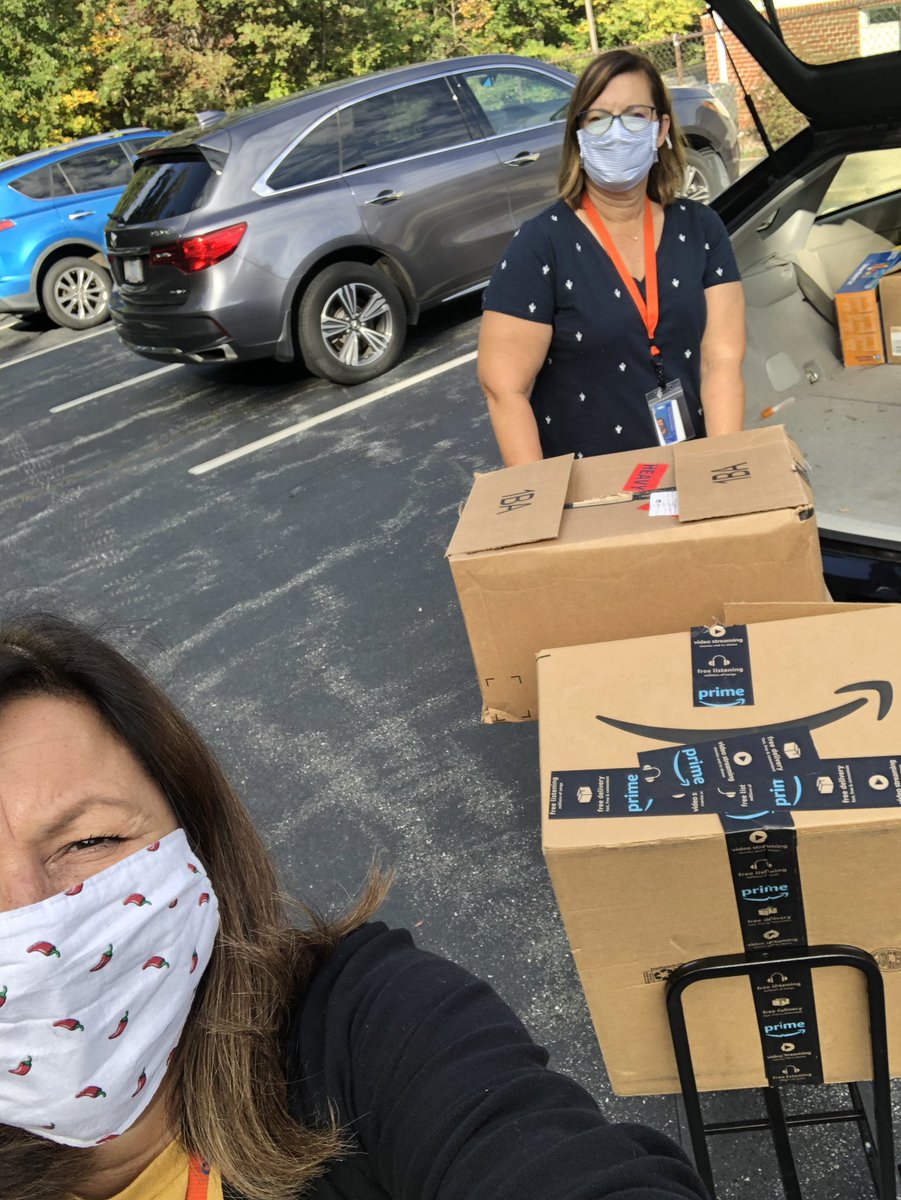 ChildrenOcs's tweet photo. Busy week delivering supplies to classrooms! #readyforkids https://t.co/SZizWUGbyH