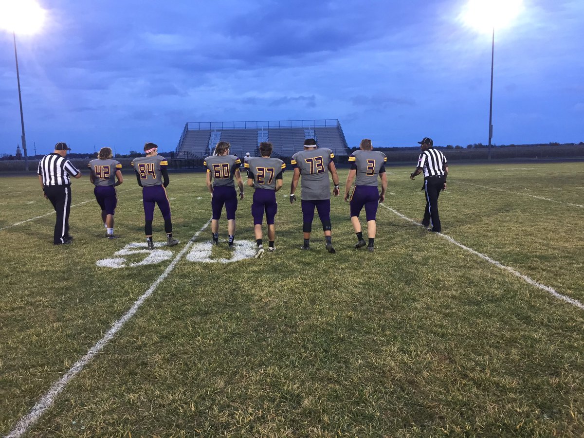 JKupfersmith's tweet photo. Thanks seniors!!! https://t.co/C3Hq5Mh9Qj