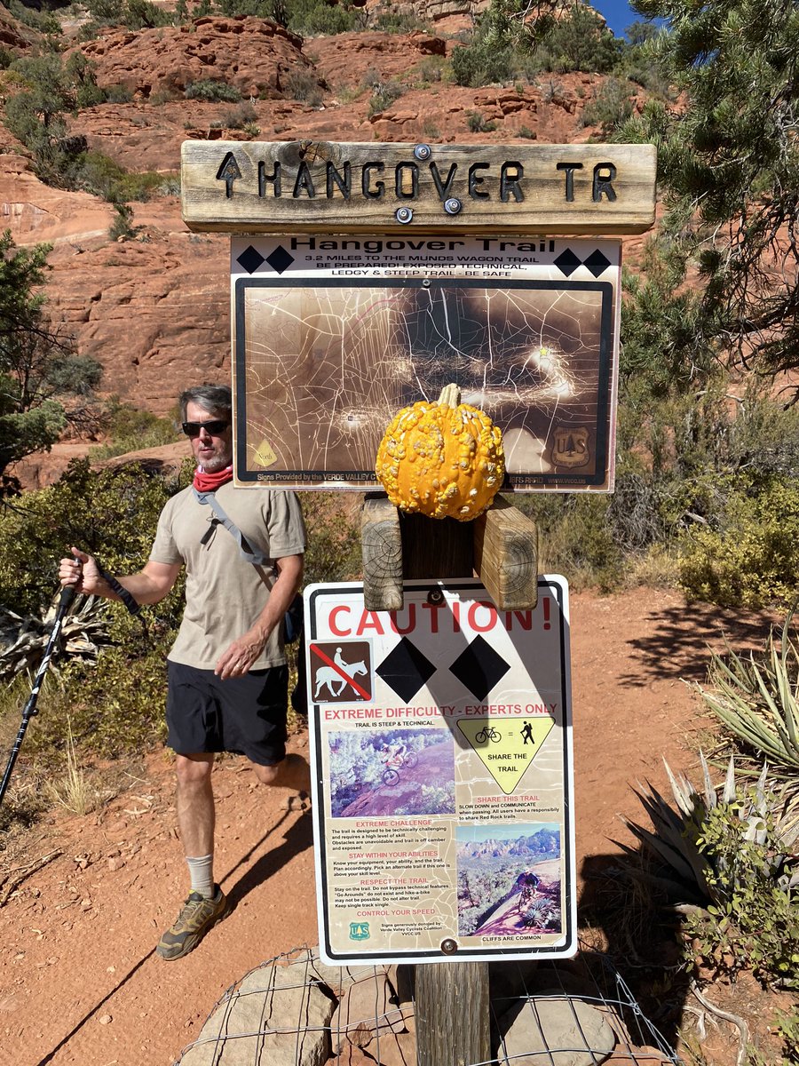 memphisbeth's tweet photo. We did it! Our favorite hike this trip. #hangovertrail https://t.co/So7zecd4oq