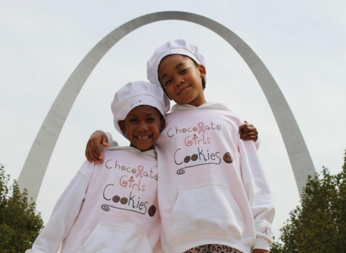 George00114's tweet photo. Grade school entrepreneurs Chocolate Girl’s Cookies business sold out in Soulard every week - KTVI Fox 2 St. Louis https://t.co/wLAlwjTAMu https://t.co/tFH8NaHLml