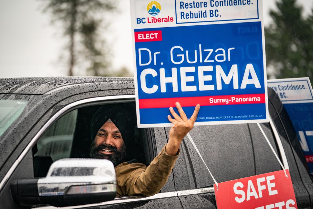 gurdipsahota's tweet photo. Great turnout for the @bcliberals car rally in Surrey today. Local Surrey taxi operators came to show their support for all of the Surrey candidates and @Wilkinson4BC. #bcpoli #BCTaxis #BCLiberals #BCelxn2020 #bcvotes #BCElection2020 #SurreyBC https://t.co/2u98yUDgEO