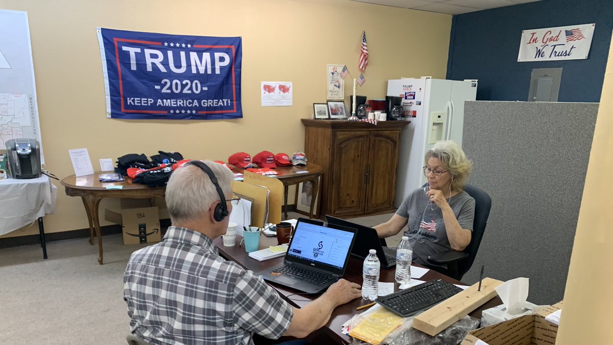 Christ0pherAZ's tweet image. A fantastic phone bank tonight to help re-elect President @realDonaldTrump at the Sun City Republican office!!

A YUGE thank you to @DebbieLesko for calling in tonight to thank our amazing volunteers, our #TrumpGroundGame is going to #KeepArizonaRed! #LeadRight