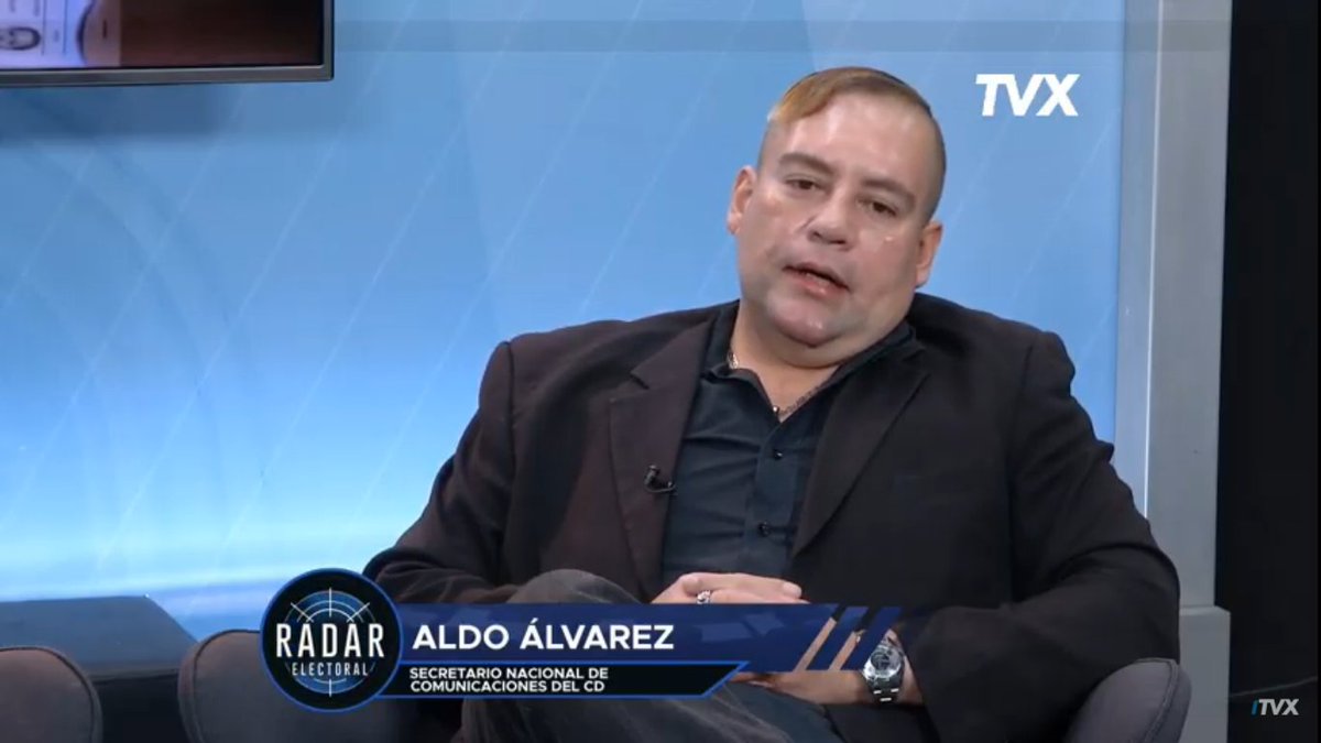 #RadarElectoral | "A mi me da risa cuando dicen que da temor una dictadura, cuando hemos vivido por años bajo la dictadura de la partidocracia, han tomado las decisiones más trascendentales de este país y no le preguntaron a nadie": @AldoAlvarezCD.
@canalTVX | #ITVX https://t.co/kW4bRKAZnL