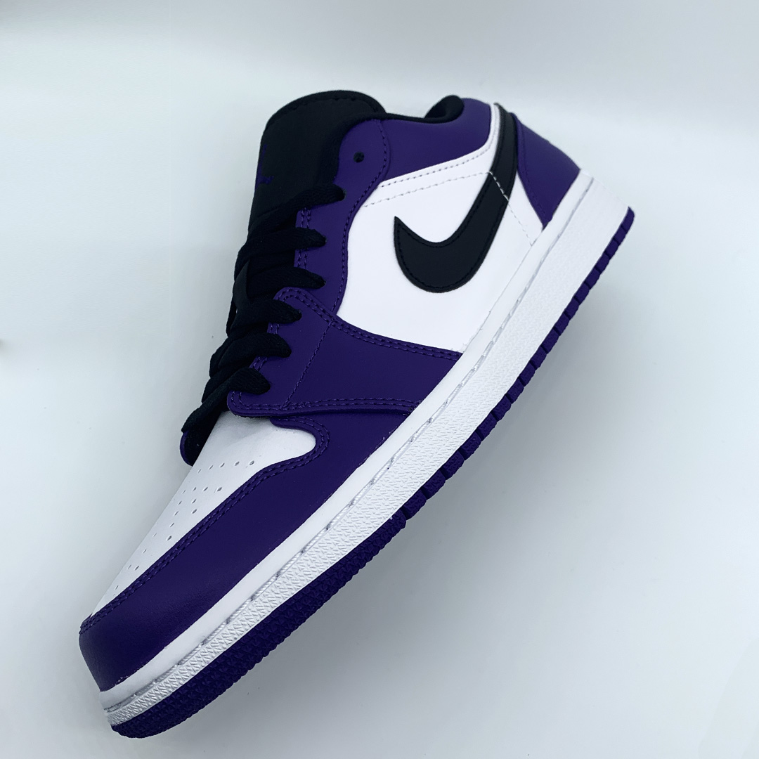 getaplug's tweet photo. The high-top Jordan 1 “Court Purple” was such a hit, we got it in low-top form! Now available✨: https://t.co/vdco5TyPDP https://t.co/VwZhNCABVR