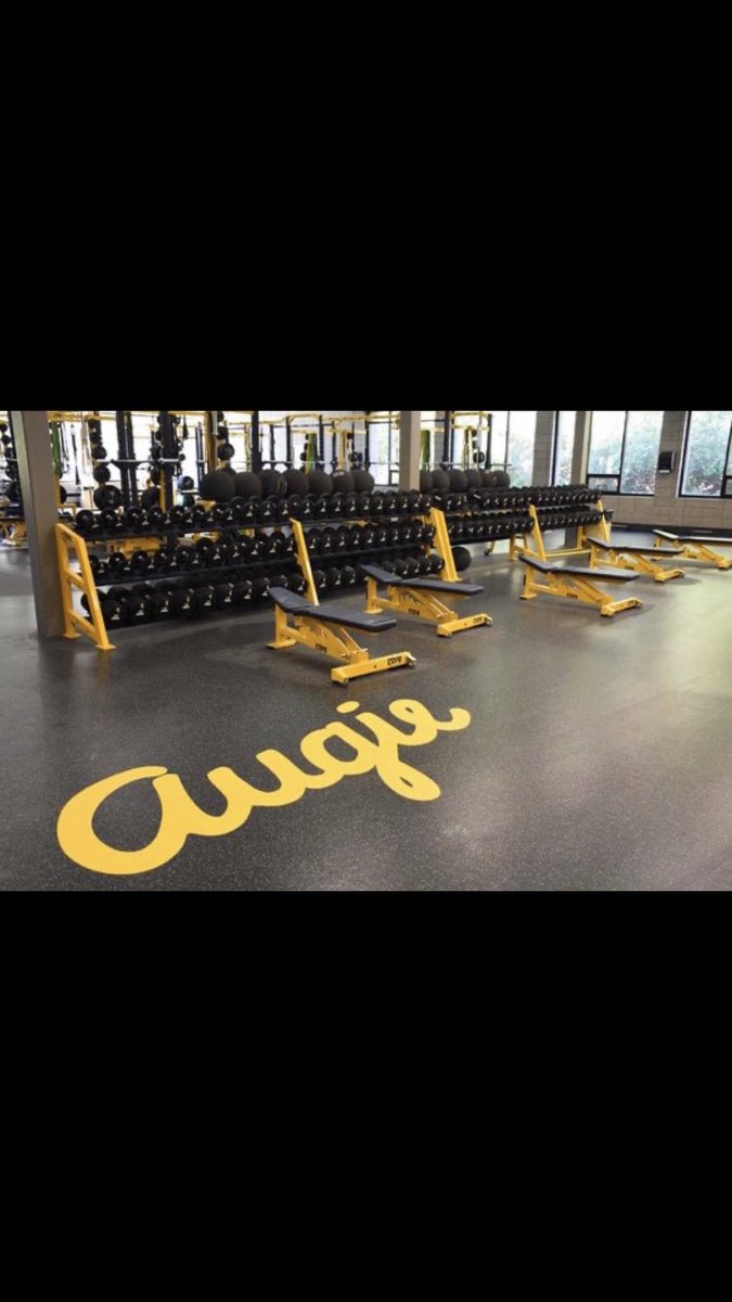 Brett_Berry33's tweet photo. I would like to thank god, my parents, coaches and teammates who have helped me become the person and baseball player I am today. With that being said, I have officially commitment to Augustana College to continue my Academic and baseball career #GoViks @Augie_Baseball @2021Elite https://t.co/LBEQuQ8zwf