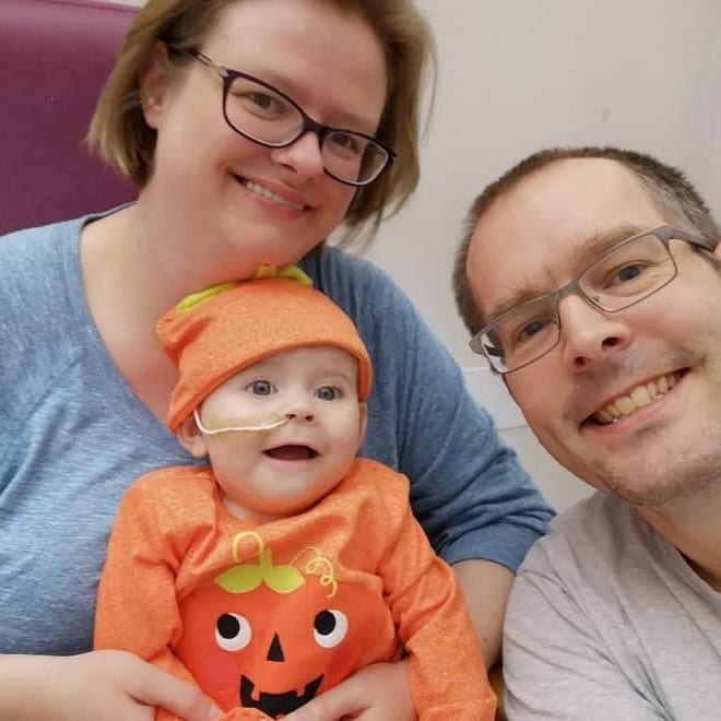 MajellaSpang's tweet photo. @janbartspang cutest pumpkin ever   
#dilatedcardiomyopathy #gonetoosoon #heartbaby #heartbroken #amazingalice https://t.co/vssUnCutWh