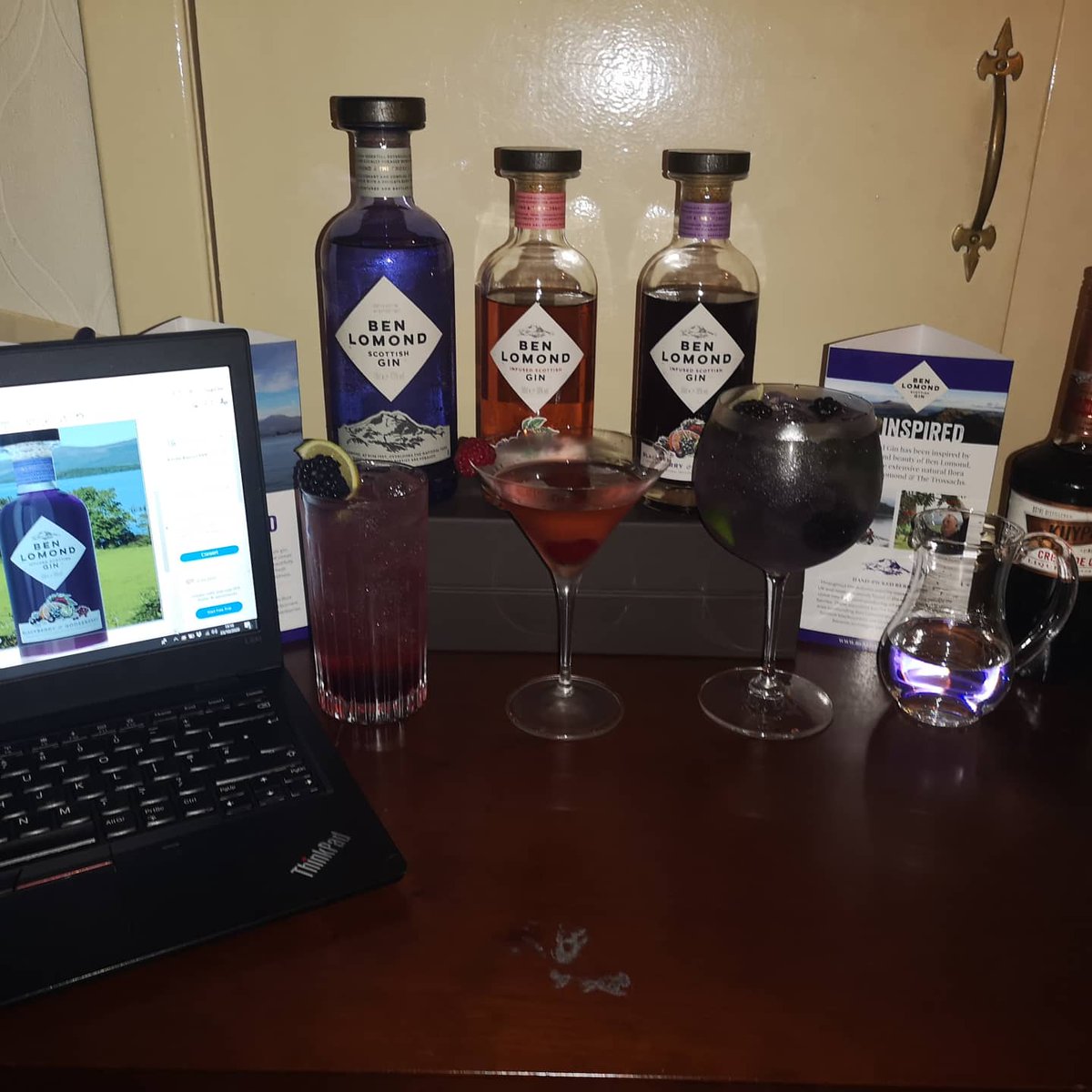 Whisky_fiona's tweet photo. Such a fun night with @TheGrailDoune and @BenLomondGin sincerest thanks to all who attended and our lovely hosts Jen and Rachel! Have the loveliest, gin filled weekend https://t.co/JOTVneHQO3