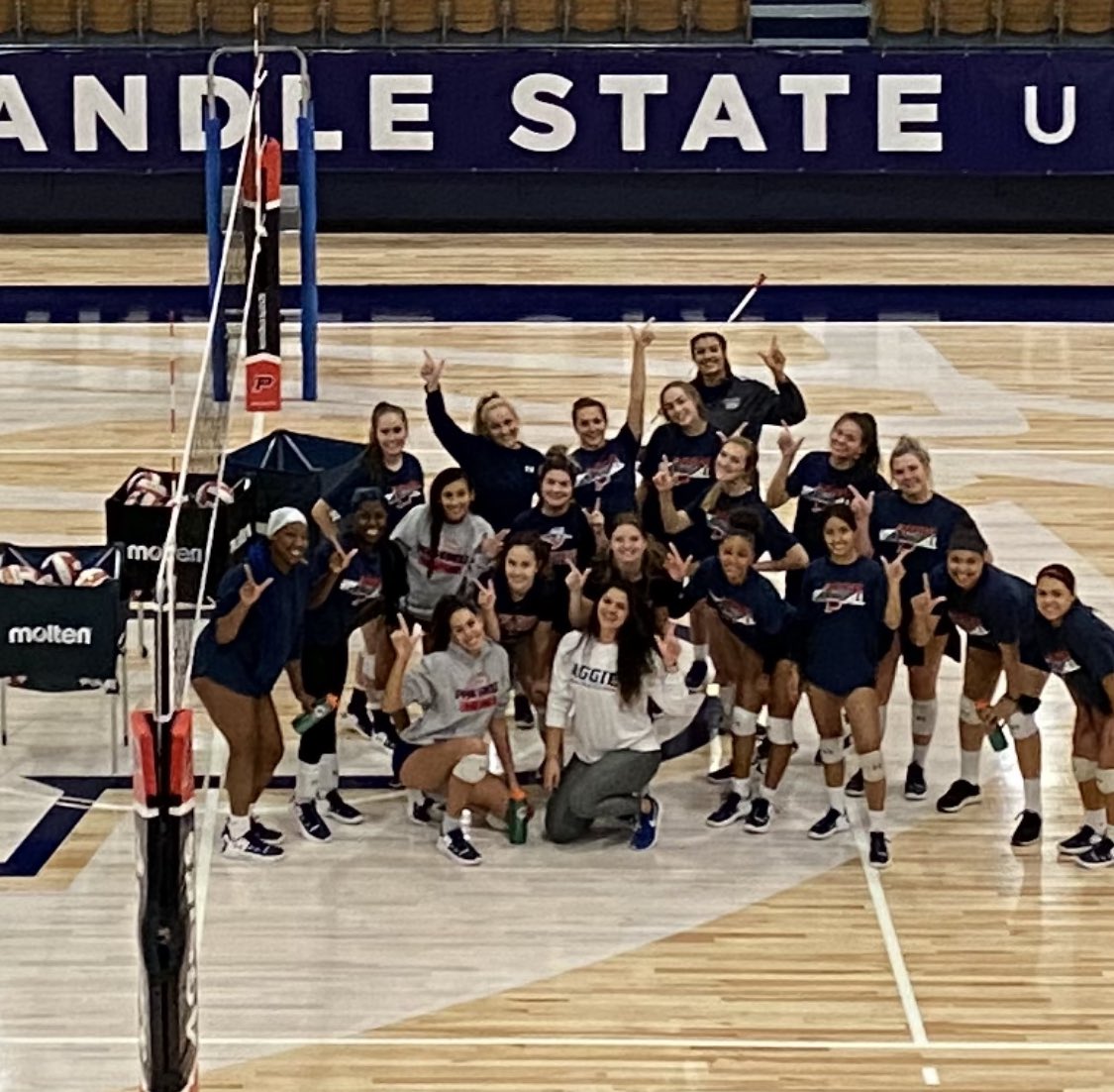 OPSU_Volleyball's tweet photo. Serve &amp; Pass Complete! Next up - match vs SAGU 7pm.  

#letsgoaggies #WeArePanhandle #AggieNation #Volleyball https://t.co/ab110oCA5C