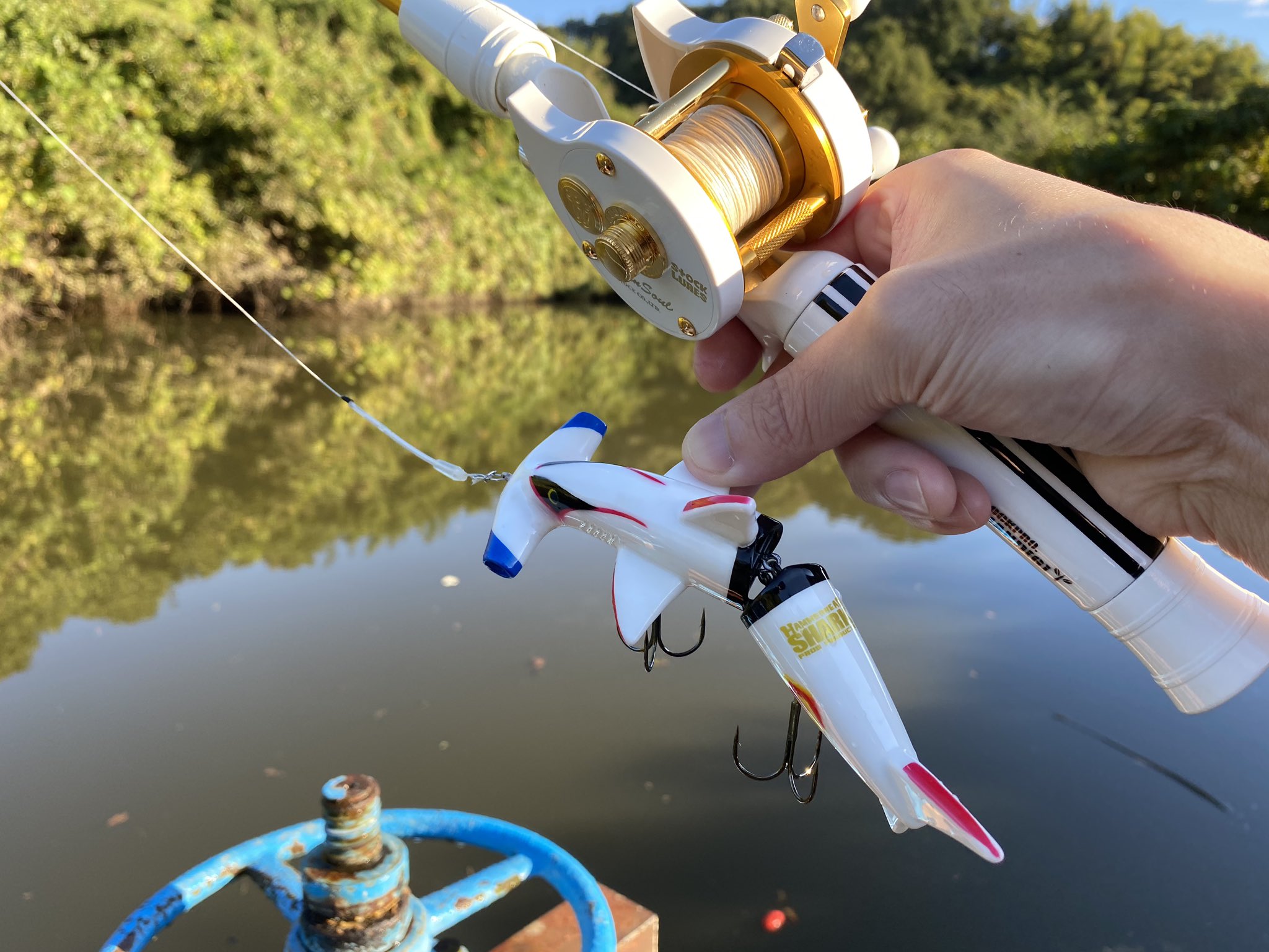 社畜シュンに遊びは大事 J5o6nq7lbkcgizf Twitter