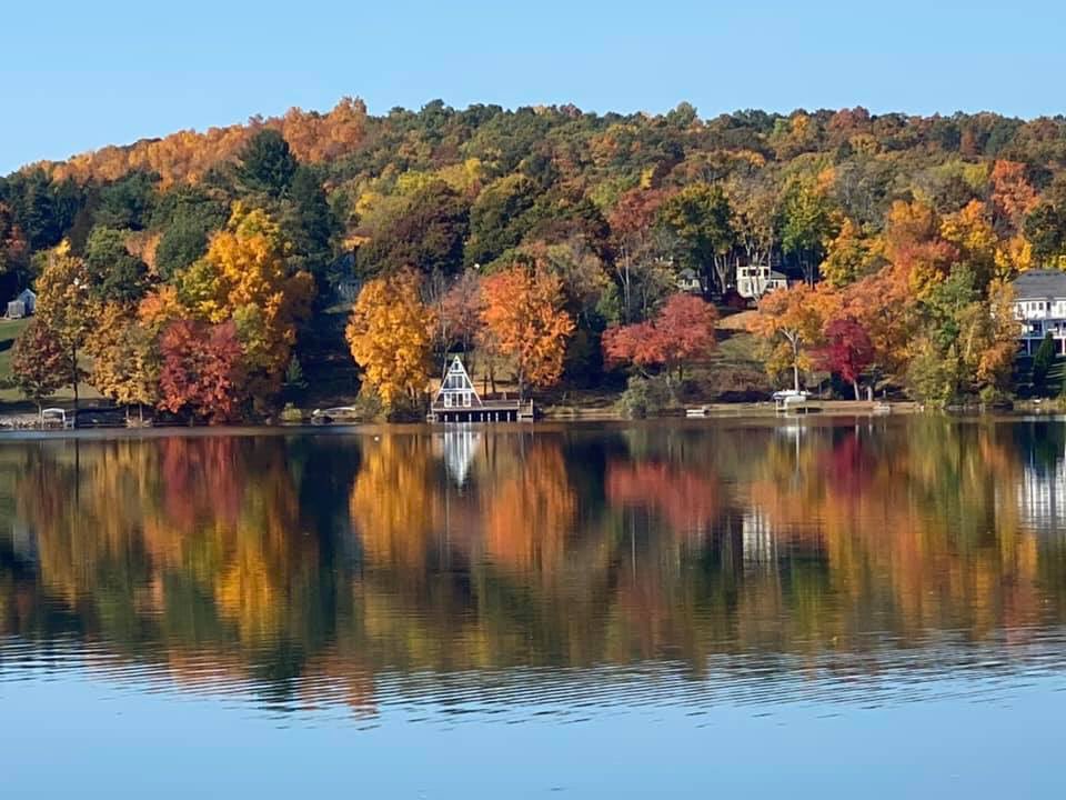 BethProko's tweet image. #blueinthewoo #indianlakeworcester