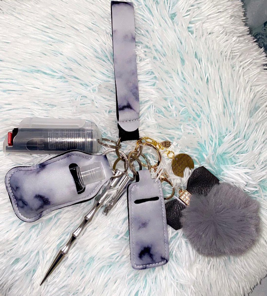 carmascouture's tweet photo. New colors of women safety defense keychains has just been added to website https://t.co/408Lj8pOEv

Our Marble Collection 
Please checkout my website https://t.co/408Lj8pOEv
Follow my Instagram @carmascouture

#SupportSmallBusinesses 
#BlackOwnedBusiness 
#femaleentrepreneur https://t.co/cyU4aGGQIV