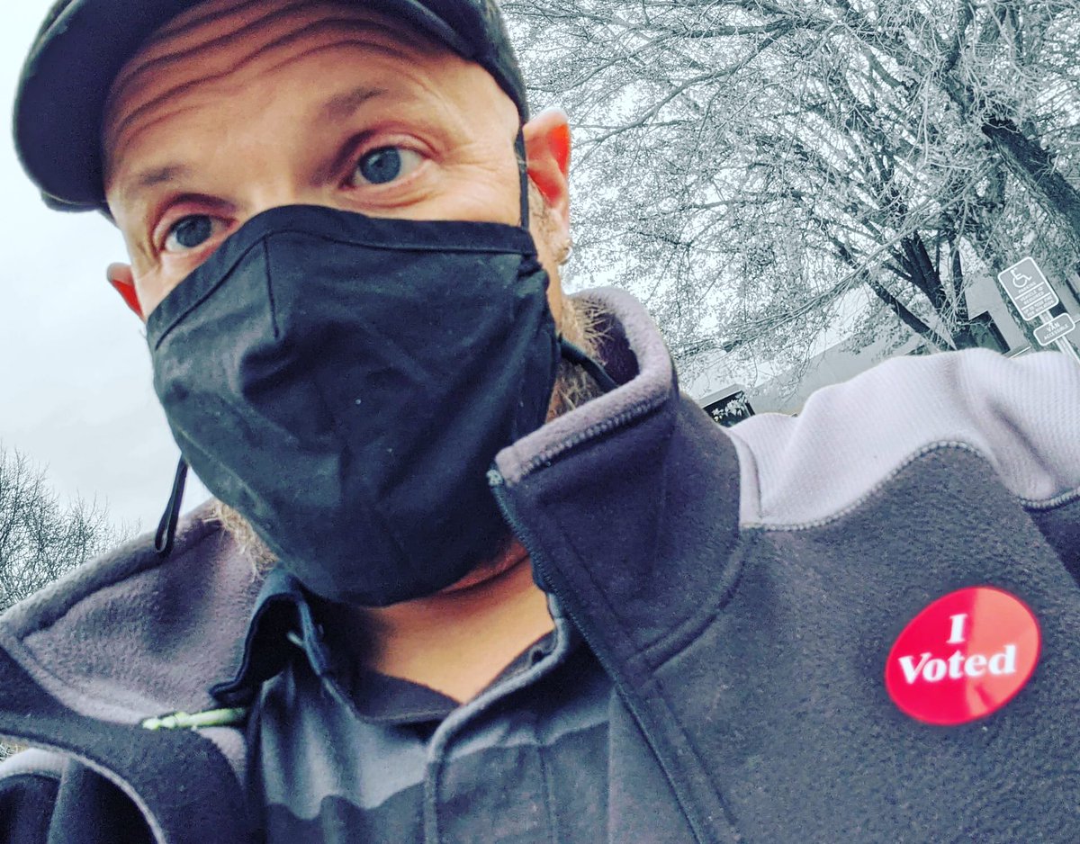 cpalcott2's tweet photo. #voteearly in #rochmn https://t.co/6peqnhgD00