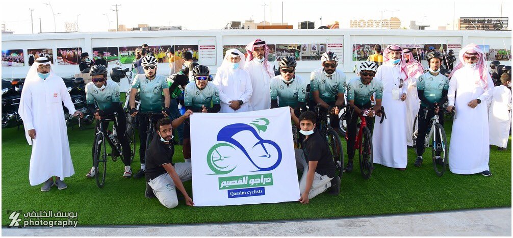 YYmk123's tweet photo. مشاركة فريق #رايدرز  للدراجات 
و #دراجوا_القصيم في 
#مهرجان_رمان_القصيم_بالشيحية https://t.co/uwxmn86N1f