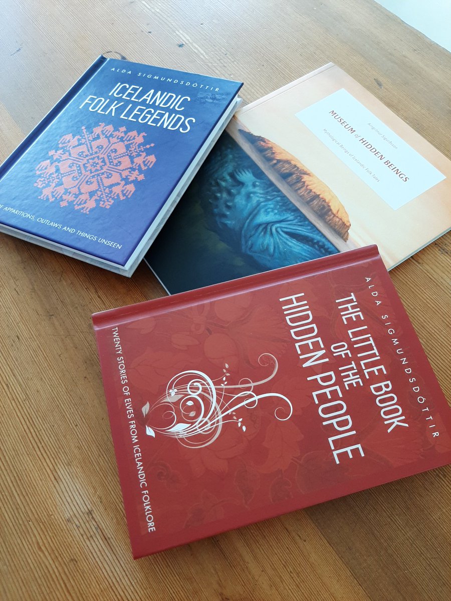 SorceryMuseum's tweet photo. Check out our collection of books on witchcraft and folk legends https://t.co/8aIqSozZNJ https://t.co/CrmhadYaVc