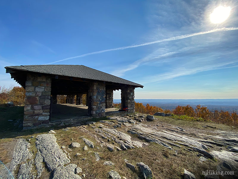 njhiking's tweet photo. Stokes State Forest - Sunrise Mountain/Culvers Gap [Sussex County, NJ] – Foliage photos from 10/18/20. #njHiking #njfall #njfoliage #njfallfoliage 

Hike it ---> https://t.co/rNWF9MKNMH https://t.co/9pxCF0Xm1Y
